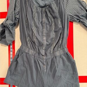 LaROK Gray Lace Detail Romper Jumpsuit M Boho Button Front Pockets